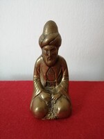 Szúfi hodzsa, vagy török basa 10 cm magas, réz ülő figura