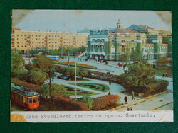 Képeslap - akkor néven Szverdlovszk város; ma a Jekatyerinburgi Opera- és Balettszínház
