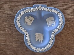 Wedgwood Blue Jasperware lóhere alakú porcelán tál, tálka