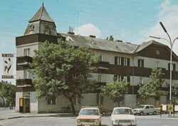 Ba - 1084  Modern Balatoni képek: BALATONALMÁDI (Fotó: Szelényi L.XV.-185/831.)