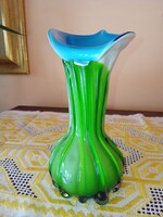 Régi, fújt, zöld muranói üveg váza