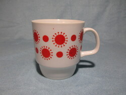 Retro Alföldi piros pöttyös, napocskás bögre, csésze