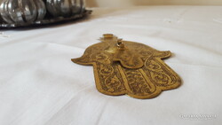 Khamsa Fatima kéz