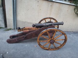 1848-as évből ágyú, ami megmaradt az osztrák fegyverzetcsökkentési eljárás után... 5411