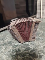 Mini metal accordion old