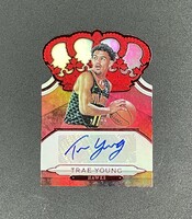 Trae Young Rookie Color match /99 Autograph kosaraskártya