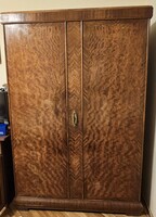 Ruhásszekrény 2 db