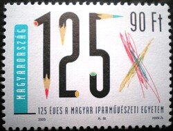 S4815  /  2005 125 éves a Magyar Iparművészeti Egyetem  bélyeg postatiszta