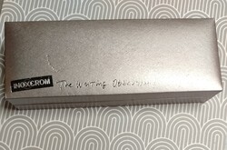 Inoxcrom írószer tároló doboz.