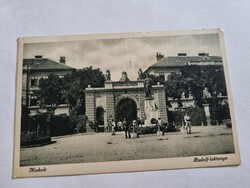 Miskolc Rudolf-laktanya fekete-fehér régi  képeslap 1944