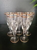 Vintage gravírozott rózsás arany szegélyes vitrin állapotú talpas kis pohár készlet 5db