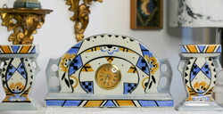 RITKASÁG! Wasmuel, Belgium, Art Deco majolika kandalló szett, óra és két váza