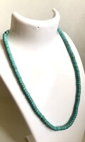 Türkíz-Howlit apró gyűrűkből nyaklánc