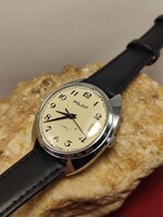 Szovjet szép Poljot 17 köves Mechanikus szép karóra