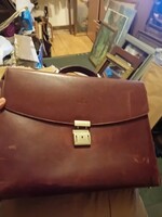 Retró  Tergan bőrtáska