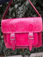 Gyönyörű kézműves bőr táska