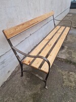 Antik kovácsoltvas pad régi mávos pad régi kerti pad hajlított vas pad