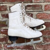 Fehér színű bőr retro - vintage női korcsolya