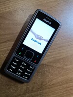 Nokia 6300 Mobiltelefon retro fémháza
