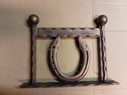 Unique Forged Iron Horseshoe Decorative Mud Scraper for Riders, Hunters, Gardeners, Mud Rake