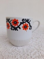 Dorohoi nepi motivumos porcelan bogre