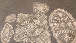 Antik necc horgolású terítő 5 db.