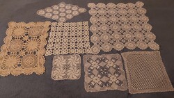 Kézi horgolású csipke terítő 7 db.