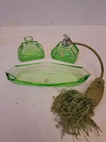 Art deco üveg parfümös készlet, csiszolt színesüveg, Landeskronen Kristall, jelzett uránzöld üveg