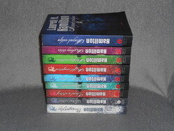 Laurell K. Hamilton - Teljes Merry Gentry sorozat 1-9. (Árnyak csókja, Az alkony ölelése stb.)