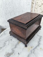 Biedermeier Fa làdika doboz kulccsal zárható , rejtett rekesz ritkaság , ékszer tartó ! Videó !