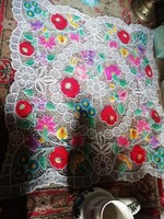 Csodálatosan szép terítő nagy méretű Aukció több száz termék vegye vigye