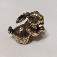 Miniatűr sárgaréz nyuszi figura
