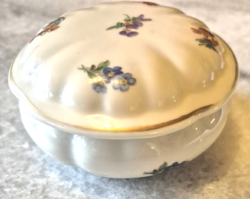 Kagyló alakú porcelán bombonier (Oscar Schlegelmilch)