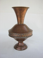 Lignifer réz váza