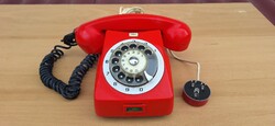 Piros retro asztali tárcsás telefon CB667 Mechanikai Művek , Magyar Posta tulajdona