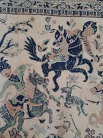 Nagyon szép Isfahan vadászjelenetes szőnyeg.