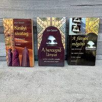 Jean Sasson: Királyi sivatag; A hercegnő lányai; A fátyol mögött könyvcsomag