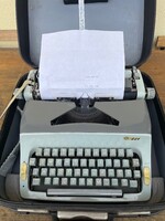 Régi csehszlovák ZETA Z 221 mechanikus táska írógép retro műszaki régiség