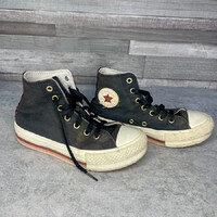 Converse magas szárú tornacipő szivecske mintával 34