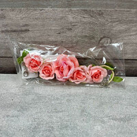 Gloriosa rózsás karkötő esküvőre