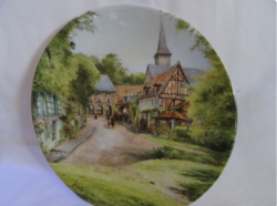 Michel Julien – „Le dimanche au village” Limitált kiadású francia porcelán dísztányér, 1987