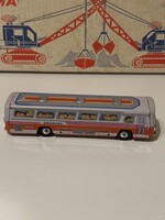 Hwarang lendkerekes busz!