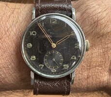 PARA nagyszerkezetes katonai karóra a 40-es évekből! Pontos! Átmérő k.n. 34, 5 mm k.n Doxa, omega