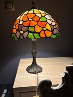 Tiffany éjjeli lámpa