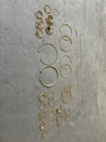 Ékszerek hagyatékból ( gyűrűk, karkötők, fülbevalók )