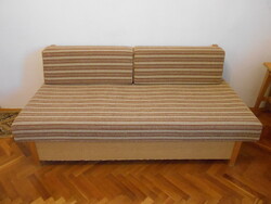 Gyermek heverő, kanapé