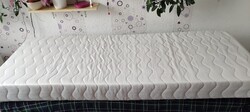 Közepes keménységű habszivacs matrac