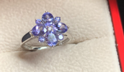 Tanzanite center diamond gold ring.New