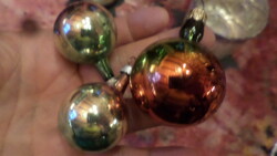 3 db kicsi , színátmenetes , retro , üveg karácsonyfadísz alapvetően jó állapotban  .