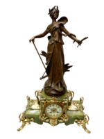 Szecessziós szobros - 68 cm magas antik  francia kandallóóra